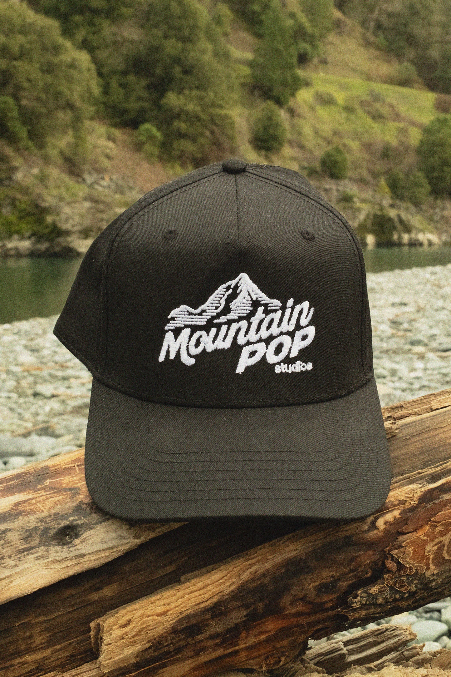 Mountain Pop Studios Black & White Hat