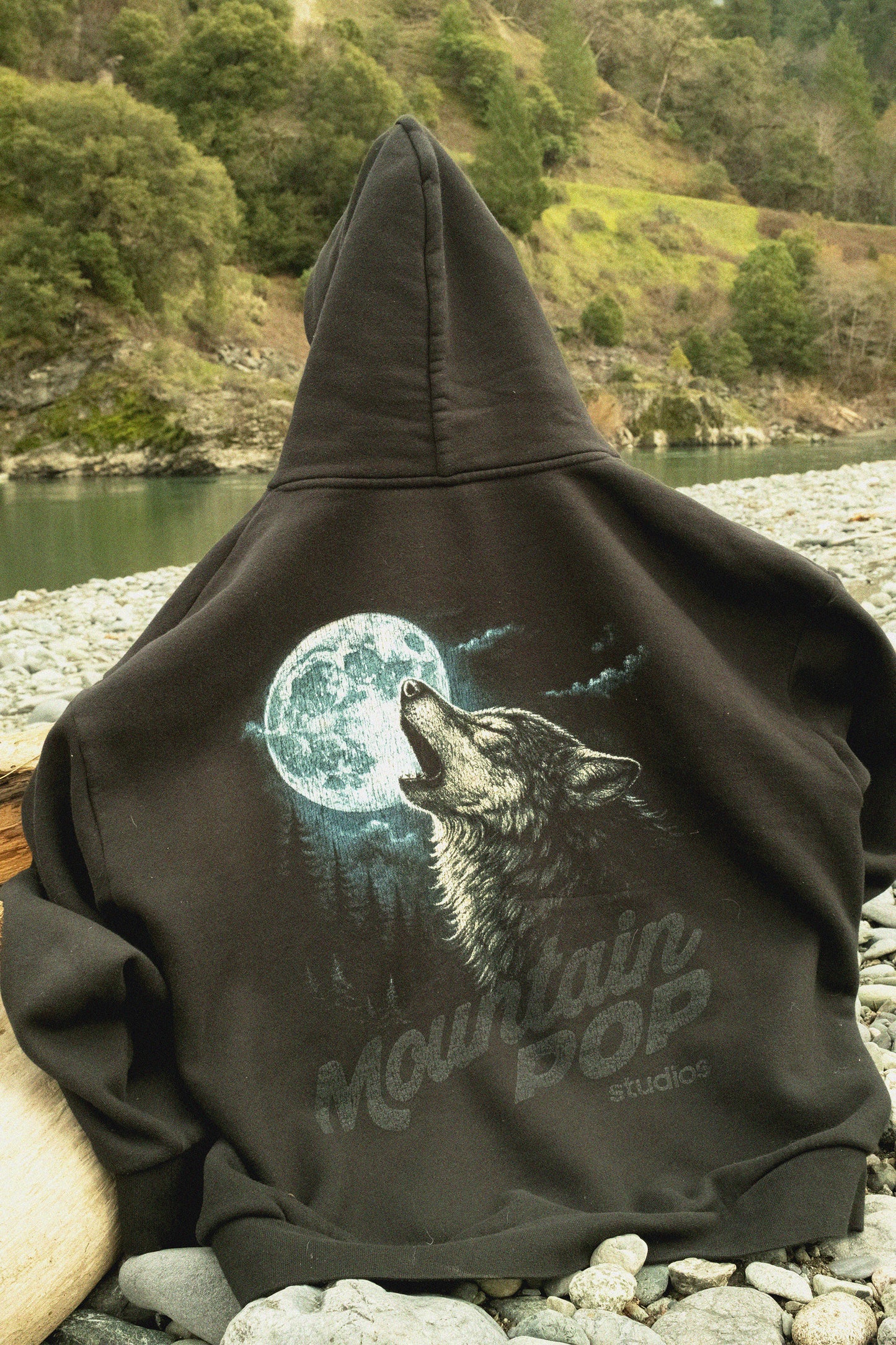 MPS 'Welcome To The Mountains' Pullover Hoodie